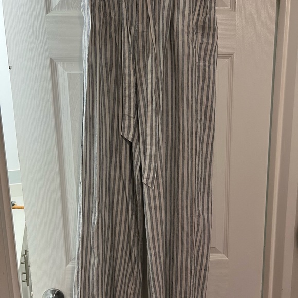 Thread and supply linen pants - Picture 3 of 3